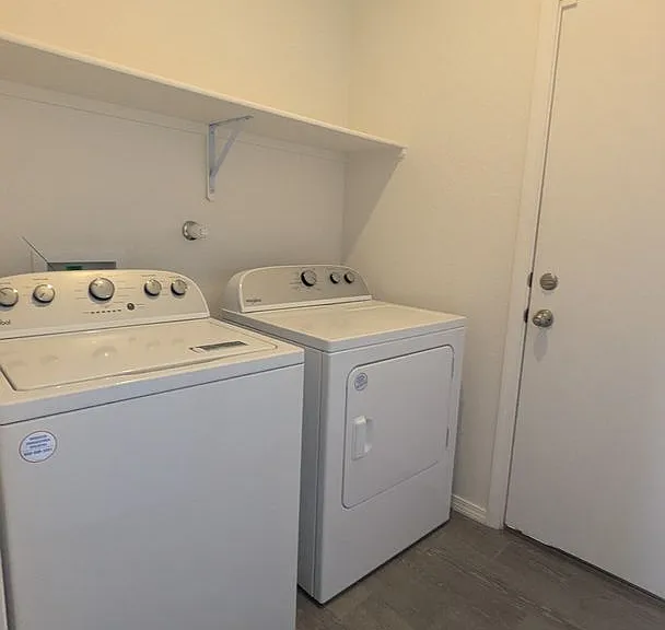 748 Amatista Loop SE — Photo 15