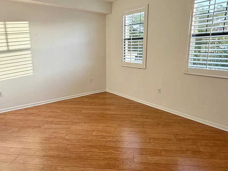 12965 Positano Cir #201 — Photo 37