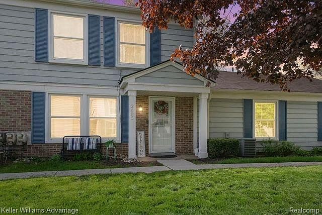 1st image of 2685 Pineridge Ct