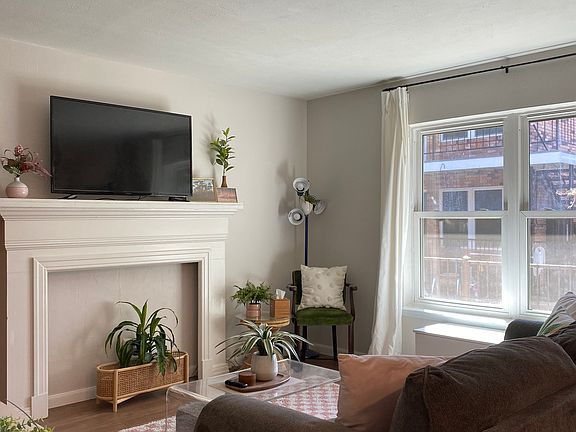 5th image of 4206 Newton Ave APT 101