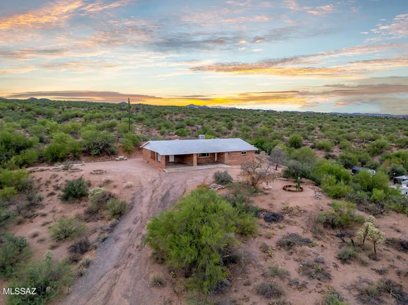 408 S Rolfs Ave, Mammoth, AZ 85618