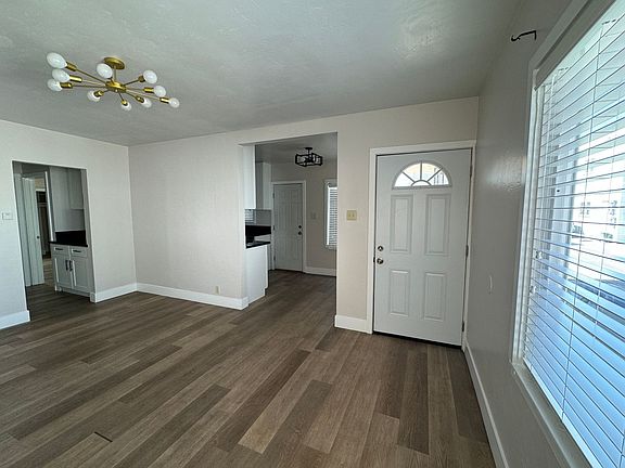 2nd image of 1128 Orange Ave #1130