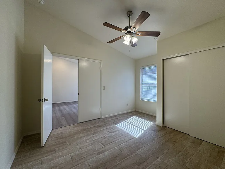 131 S Sean Dr — Photo 13