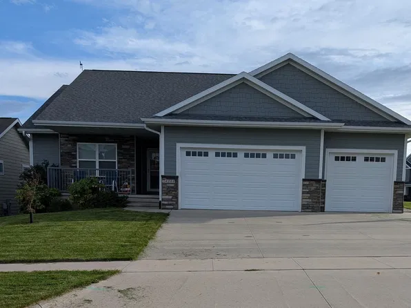 4201 Unbridled Ave, Iowa City, IA 52240