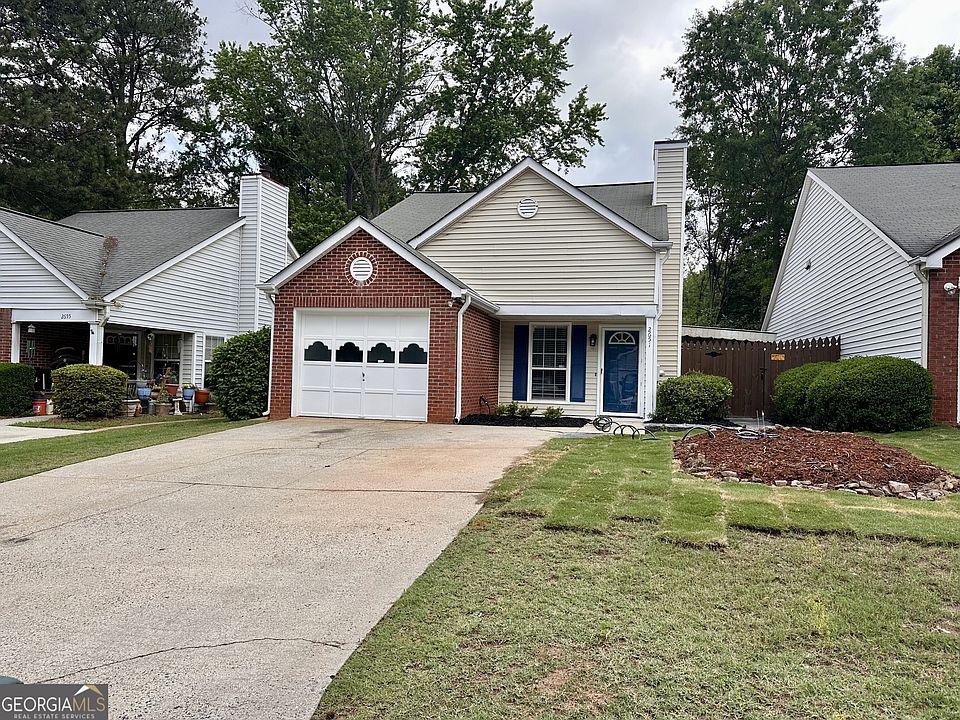 1st image of 2651 Saint Charles Ln NW