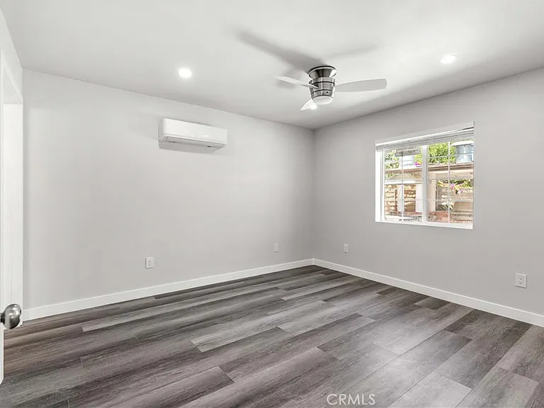 22737 Rodax St — Photo 13