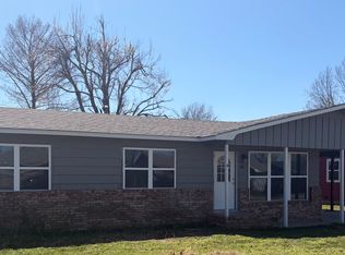 315 E Fry Pl, Claremore, OK 74017