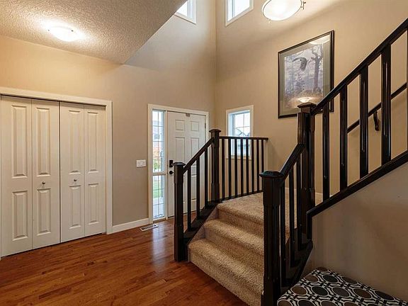 3rd image of 49 N Everhollow Ave SW