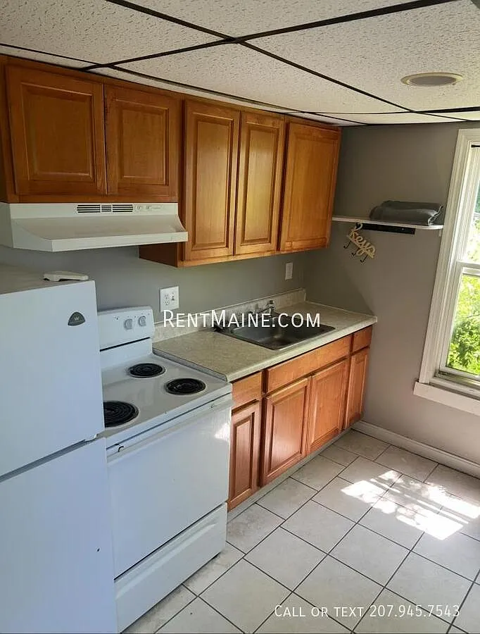1 bed, 600 sqft, $1,050 — Photo 2