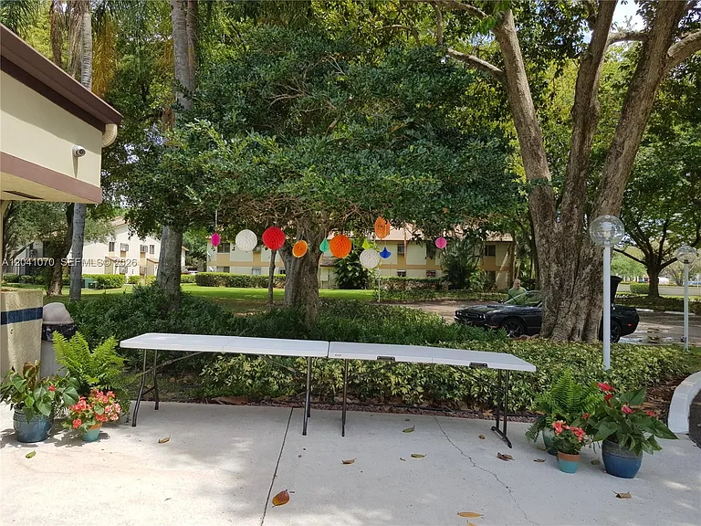 703 Gardens Dr #102 — Photo 22