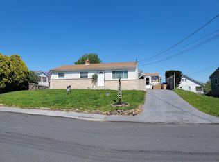 1411 Adams Ave, Harrisburg, PA 17112