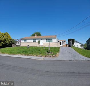 1411 Adams Ave, Harrisburg, PA, 17112