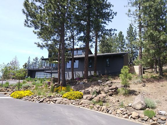 Watch the Fireworks all over Central Oregon From the amazing viewed deck