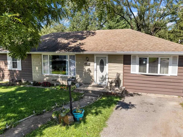 2901 Carr St, Ashland, KY 41102