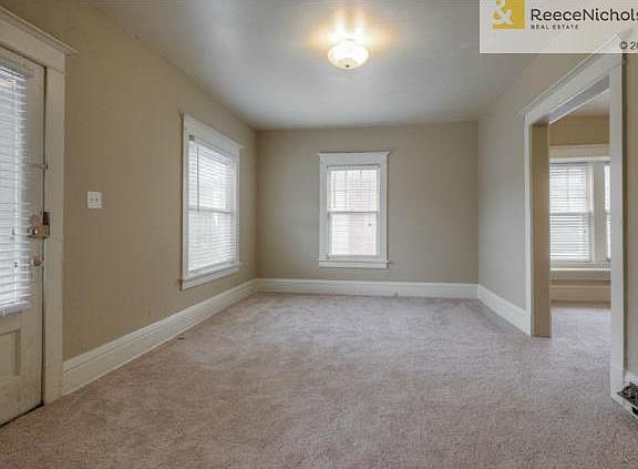 5th image of 624 W 40th St