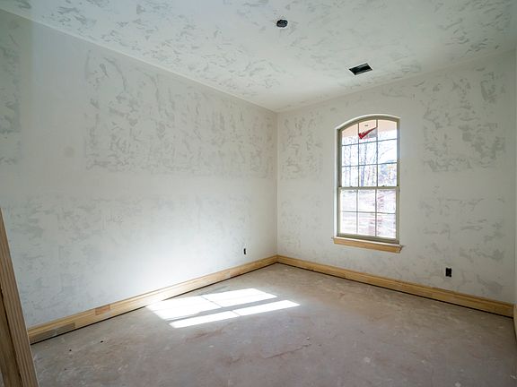 4th image of 12915 Willow Bay Dr