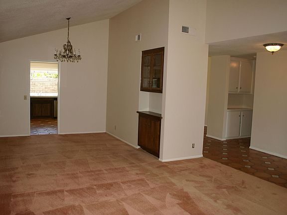 Living room / Dining room