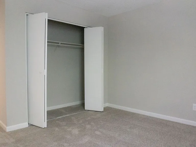 Stone Brooke Apartments Homes — Photo 57