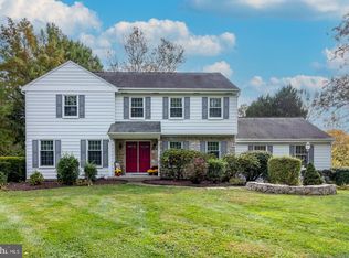 296 Longview Ln, Kennett Square, PA 19348