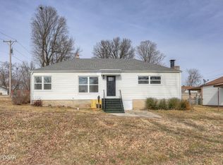 504 E 17th St, Baxter Springs, KS 66713