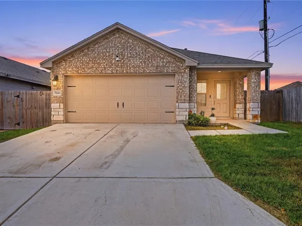 7601 Cowboy Trail Ln, Corpus Christi, TX 78414