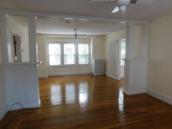 5th image of 5 Linden Ct #5