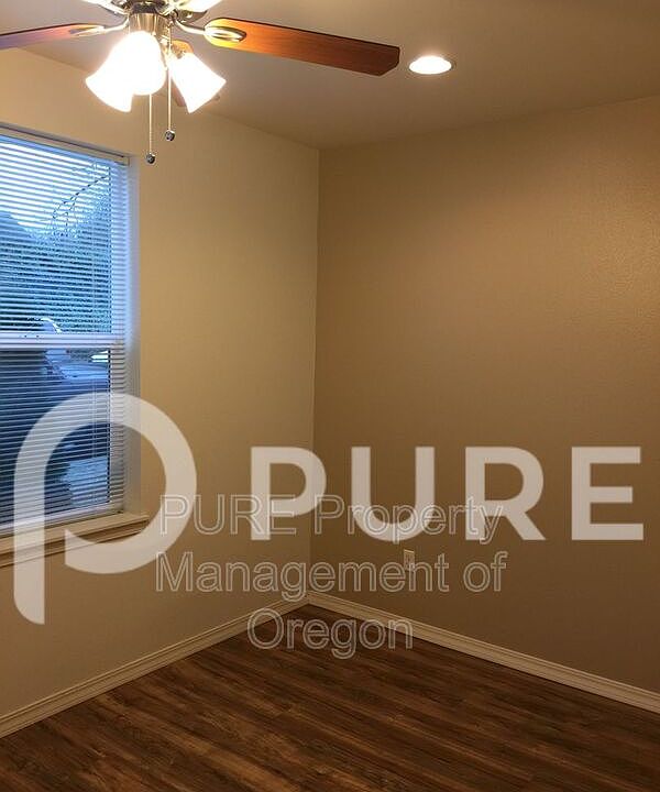 5490 SE Milwaukie Ave Portland, OR Zillow Apartments for Rent in Portland