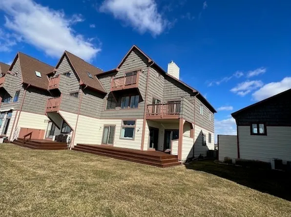 2 Old Town Highway #12, East Haven, CT 06512