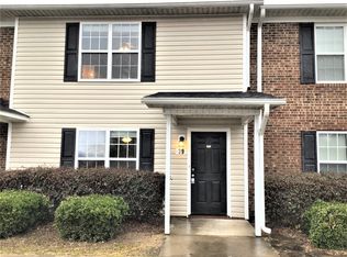 39 Wolf Creek Ln, Lillington, NC 27546