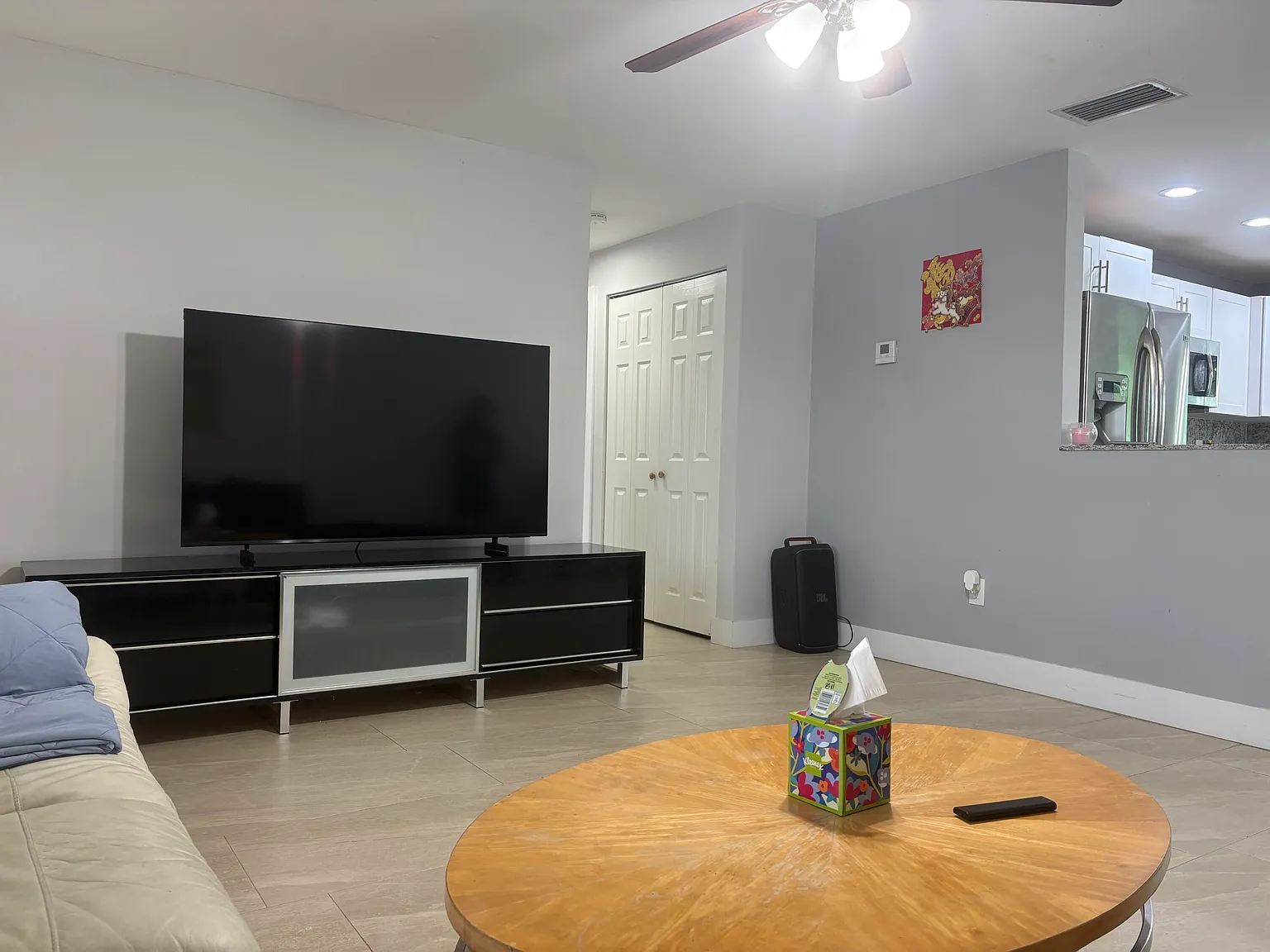 2 bed, 1.5 bath, 1132 sqft, $2,600 — Photo 3