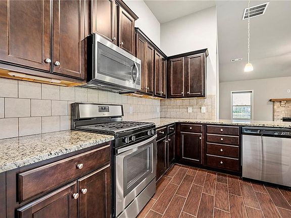 4th image of 540 Brookside Ln