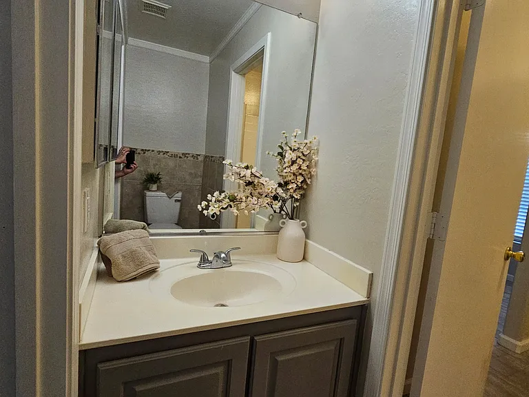 12127 W Columbine Dr — Photo 11