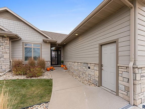 3rd image of 6108 S Landau Cir