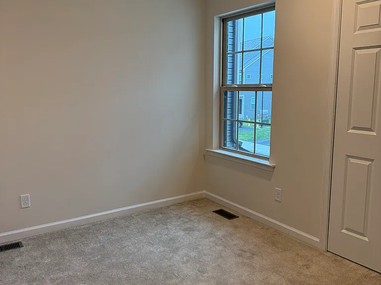 302 Milton Stamp Dr — Photo 26