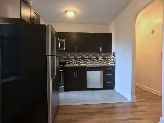 Rented by Sovereign Associates | media 14