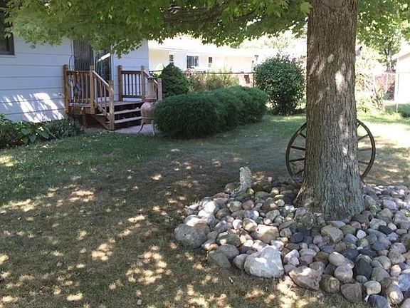3rd image of 5349 Edgewood Dr