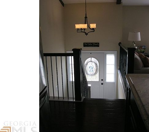 5th image of 575 Sailwind Dr