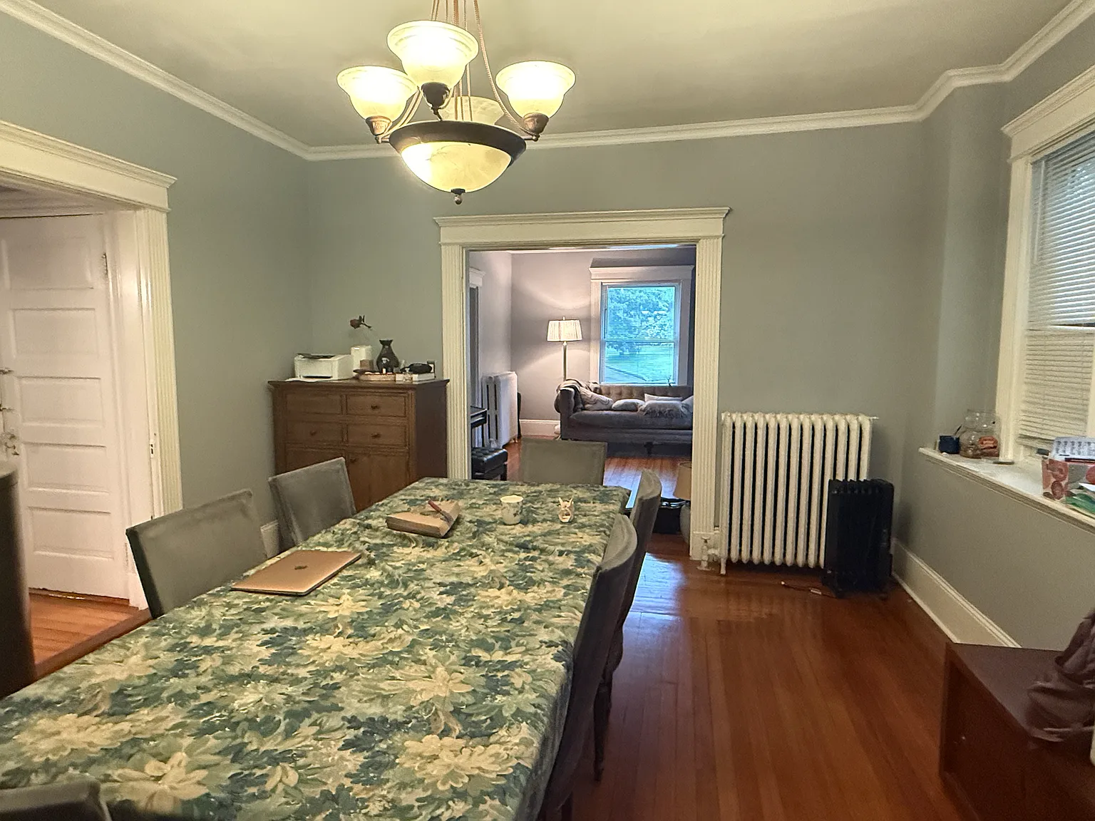 4 bed, 1800 sqft, $4,500 — Photo 2