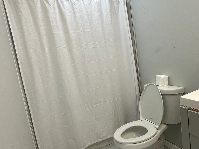 145th Ave — Photo 7