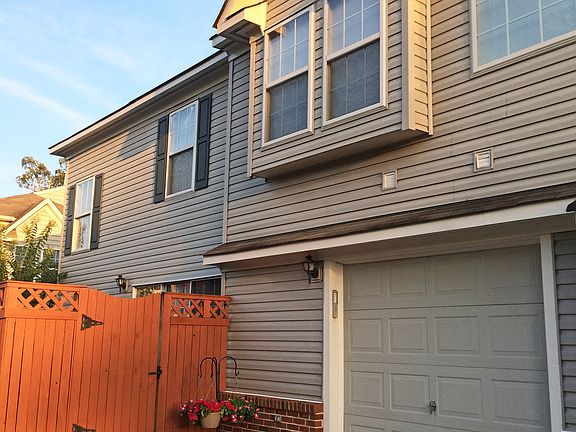 2nd image of 126 White Cedar Ln