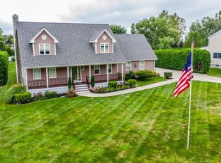 61 Boston Hill Rd, Fairhaven, MA 02719