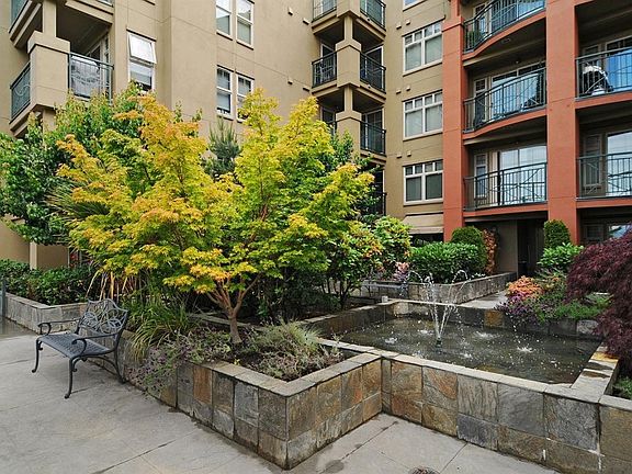 3rd image of 123 Queen Anne Ave N APT 405