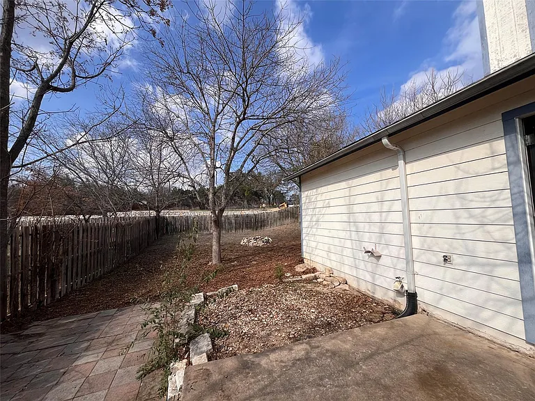 433 Sailmaster St #A — Photo 10