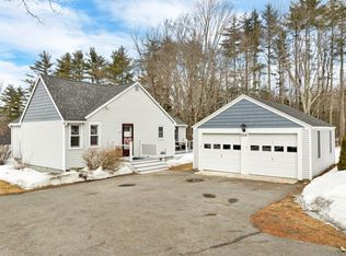 358 Salmon Falls Rd, Rochester, NH 03868