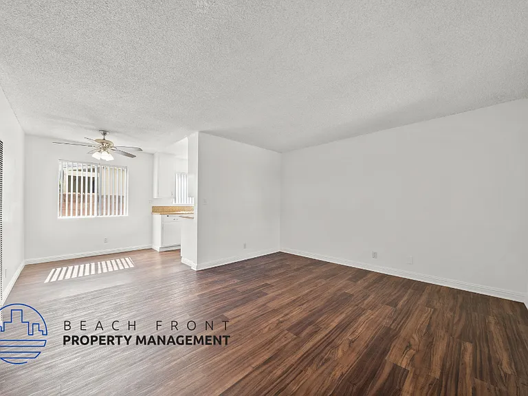 2700 Aviation Blvd #2704 — Photo 15