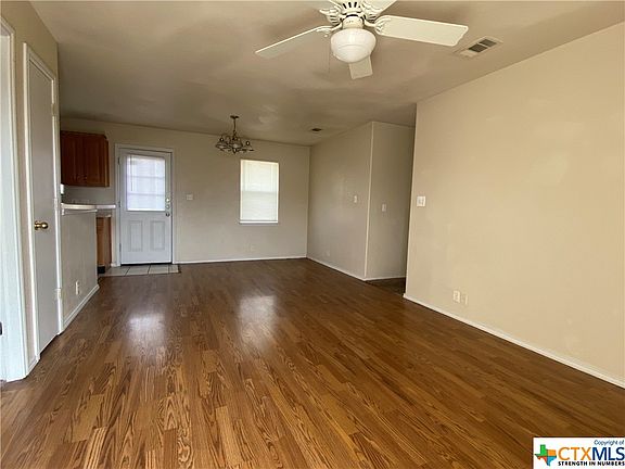 3rd image of 213 Ronald Dr