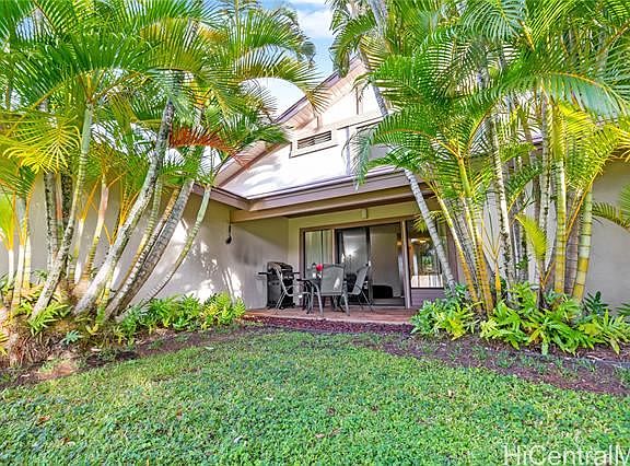 3rd image of 98-1798 Kaahumanu St APT B