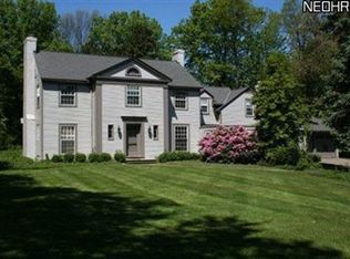 2150 Richmond Rd, Beachwood, OH 44122