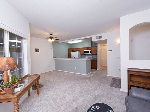 4th image of 4200 E Commerce Way Unit 2314