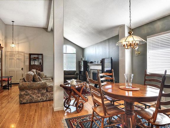 4th image of 808 Highland View Dr